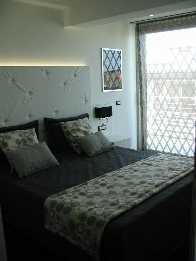 Rossini Hotel 4*