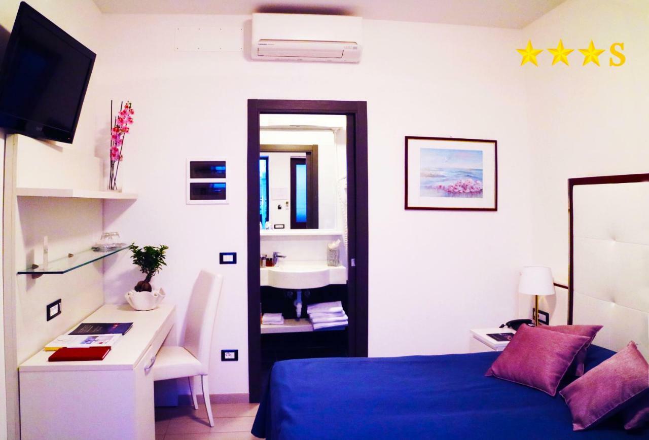 Hotel Rossini 4s 4*